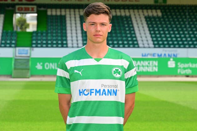 30 06 2022 SpVgg Greuther Fürth Kleeblatt Spielvereinigung 2 Fussball Bundesliga Saison 2022 2023 photo appointment portrait appointment presentation press appointment Sidney Raebiger 6, SpVgg Greuther Fürth single picture single photo portrait portrait head picture