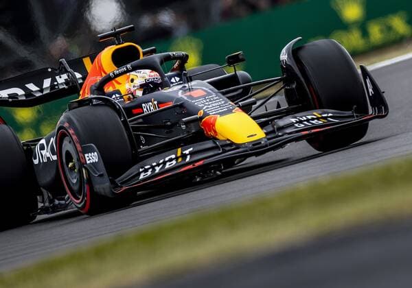 SILVERSTONE Max Verstappen Oracle Red Bull Racing during the 3rd free practice session ahead of the F1 Grand Prix of Great Britain at Silverstone on July 2, 2022 in Silverstone, England REMKO DE WAAL F1 Grand Prix of Great Britain Practice 3 2022 xVIxANPxSportx xxANPxIVx 451235860 originalFilename: 451235860.jpg