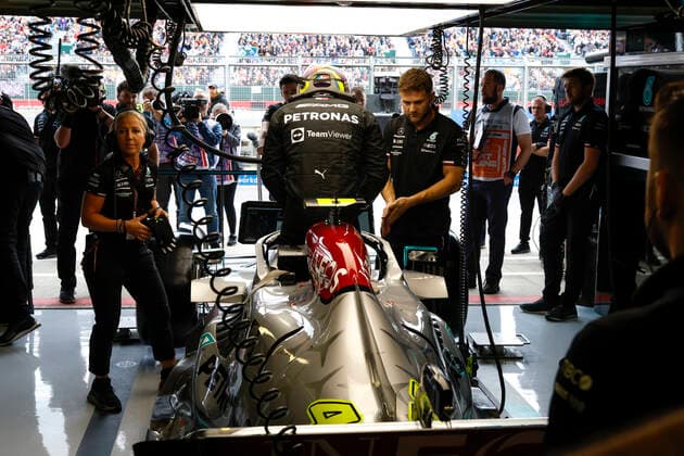 44 Lewis Hamilton GBR, Mercedes AMG Petronas F1 Team , F1 Grand Prix of Great Britain at Silverstone Circuit on July 2, 2022 in Silverstone, United Kingdom Photo by HOCH ZWEI Silverstone United Kingdom