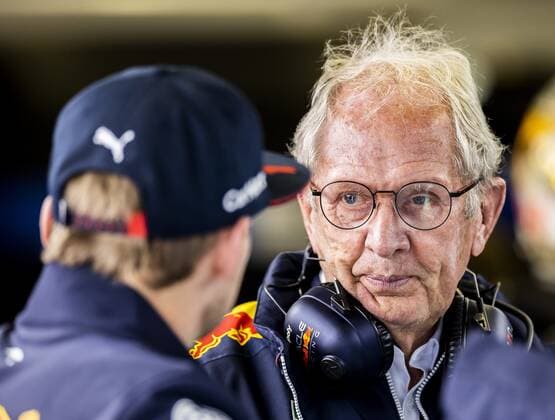 SILVERSTONE Helmut Marko talks to Max Verstappen Oracle Red Bull Racing during 3rd free practice ahead of the F1 Grand Prix of Great Britain at Silverstone on July 2, 2022 in Silverstone, England REMKO DE WAAL F1 Grand Prix of Great Britain Practice 3 2022 xVIxANPxSportx xxANPxIVx 451236936 originalFilename: 451236936.jpg
