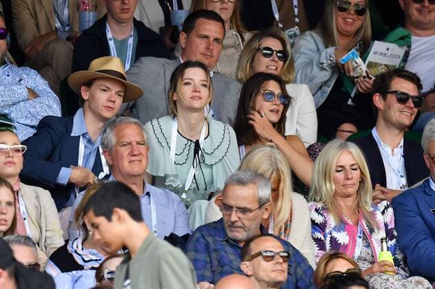 Mandatory Credit: Photo by James Veysey Shutterstock (13012407ac) Thomas Brodie-Sangster and Talulah Riley, Emma Appleton and Bart Miller on Centre Court Wimbledon Tennis Championships, Day 6, The All England Lawn Tennis and Croquet Club, London, UK - 02 Jul 2022 Wimbledon Tennis Championships, Day 6, The All England Lawn Tennis and Croquet Club, London, UK - 02 Jul 2022  Copyright: xJamesxVeysey Shutterstockx 13012407ac