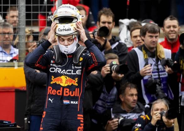 SILVERSTONE Max Verstappen Oracle Red Bull Racing after qualifying ahead of the F1 Grand Prix of Great Britain at Silverstone on July 2, 2022 in Silverstone, England REMKO DE WAAL F1 Grand Prix of Great Britain Qualifying 2022 xVIxANPxSportx xxANPxIVx 451241565 originalFilename: 451241565.jpg