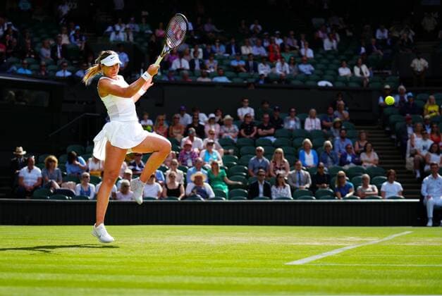 Mandatory Credit: Photo by Javier Garcia Shutterstock (13012408jf) Paula Badosa during her third round match Wimbledon Tennis Championships, Day 6, The All England Lawn Tennis and Croquet Club, London, UK - 02 Jul 2022 Wimbledon Tennis Championships, Day 6, The All England Lawn Tennis and Croquet Club, London, UK - 02 Jul 2022  Copyright: xJavierxGarcia Shutterstockx 13012408jf
