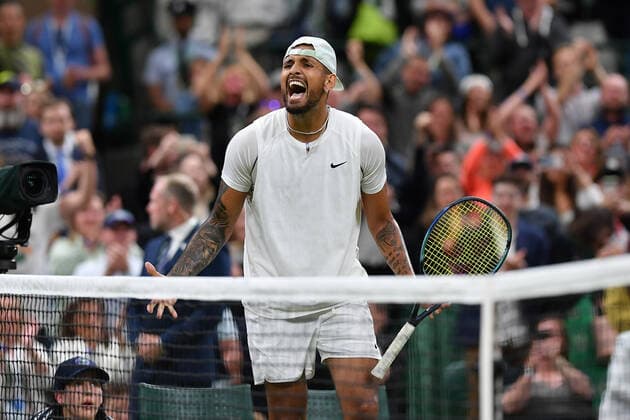 Sport Bilder des Tages Nick Kyrgios defeated Stefanos Tsitsipas (Gre) TENNIS : Wimbledon 2022 : 02 07 2022 AntoineCouvercelle Panoramic 