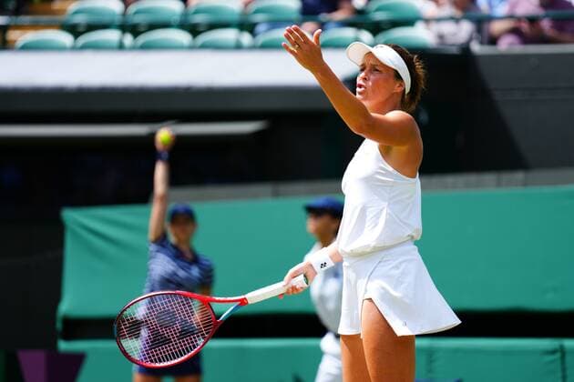 Mandatory Credit: Photo by James Veysey Shutterstock (13012857v) Tatjana Maria complains during her fourth round match Wimbledon Tennis Championships, Day 7, The All England Lawn Tennis and Croquet Club, London, UK - 03 Jul 2022 Wimbledon Tennis Championships, Day 7, The All England Lawn Tennis and Croquet Club, London, UK - 03 Jul 2022  Copyright: xJamesxVeysey Shutterstockx 13012857v