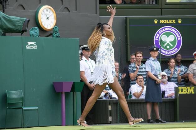 Mandatory Credit: Photo by Ella Ling Shutterstock (13012853ab) Venus Williams walks onto Centre Court as part of the centenary celebrations Wimbledon Tennis Championships, Day 7, The All England Lawn Tennis and Croquet Club, London, UK - 03 Jul 2022 Wimbledon Tennis Championships, Day 7, The All England Lawn Tennis and Croquet Club, London, UK - 03 Jul 2022  Copyright: xEllaxLing Shutterstockx 13012853ab