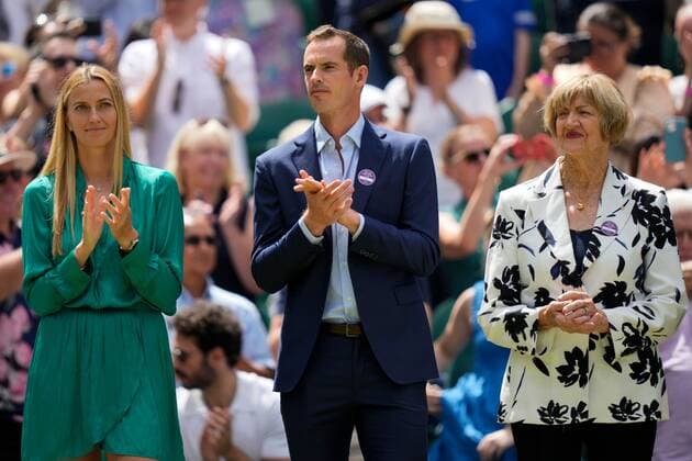 Mandatory Credit: Photo by Dave Shopland Shutterstock (13012855aa) Petra Kvitova, Andy Murray and Margaret Court on Centre Court as part of the centenary celebrations Wimbledon Tennis Championships, Day 7, The All England Lawn Tennis and Croquet Club, London, UK - 03 Jul 2022 Wimbledon Tennis Championships, Day 7, The All England Lawn Tennis and Croquet Club, London, UK - 03 Jul 2022  Copyright: xDavexShopland Shutterstockx 13012855aa
