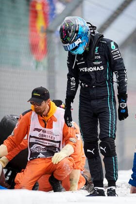 F1 Grand Prix of Great Britain George Russell of Great Britain and Mercedes AMG Petronas F1 after chash during the race of the F1 Grand Prix of Great Britain at Silverstone on July 3, 2022 in Northampton, United Kingdom. Northampton Barcelona England  Copyright: xJosexBretonx originalFilename:breton-f1grandp220703_np4RR.jpg