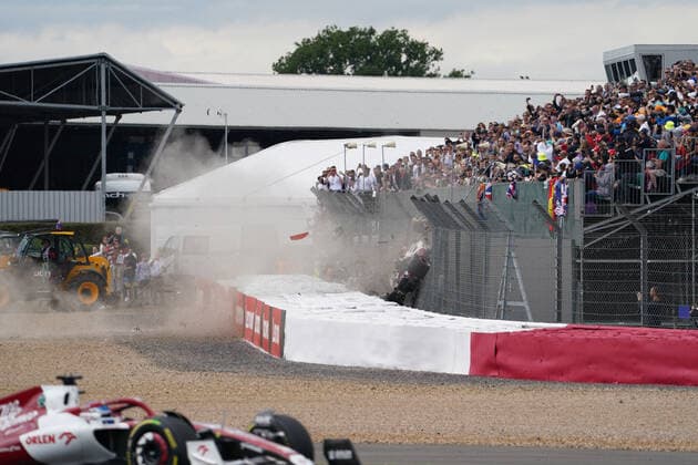 FORMULA 1 LENOVO BRITISH GRAND PRIX 2022, 03 07 2022 Guanyu Zhou 24 (CHI), Alfa Romeo C42 crash during the FORMULA 1 LENOVO BRITISH GRAND PRIX at Silverstone Circuit, Silverstone, United Kingdom on 3 July 2022 Editorial Use Only Copyright: xEleanorxHoadx ESM-0560-0016