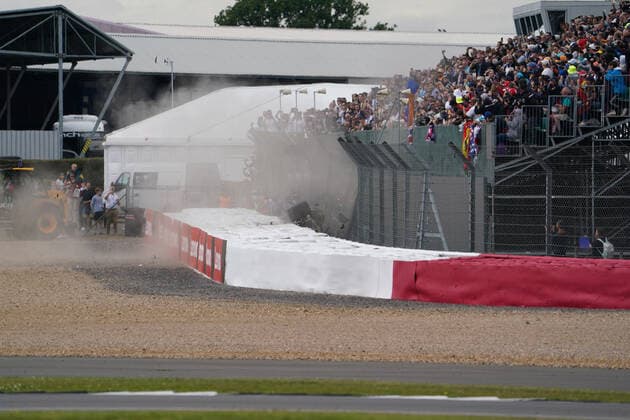 FORMULA 1 LENOVO BRITISH GRAND PRIX 2022, 03 07 2022 Guanyu Zhou 24 (CHI), Alfa Romeo C42 crash during the FORMULA 1 LENOVO BRITISH GRAND PRIX at Silverstone Circuit, Silverstone, United Kingdom on 3 July 2022 Editorial Use Only Copyright: xEleanorxHoadx ESM-0560-0019