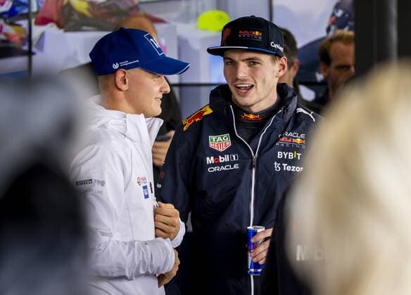 SILVERSTONE Max Verstappen Oracle Red Bull Racing talks to Mick Schumacher Haas after the F1 Grand Prix of Great Britain at Silverstone on July 3, 2022 in Silverstone, England REMKO DE WAAL F1 Grand Prix of Great Britain 2022 xVIxANPxSportx xxANPxIVx 451285203 originalFilename: 451285203.jpg