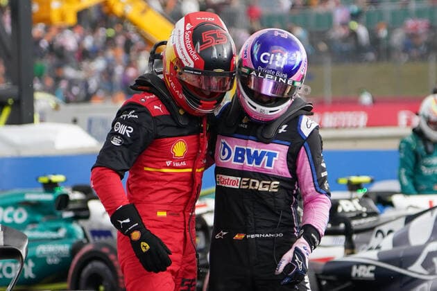FORMULA 1 LENOVO BRITISH GRAND PRIX 2022, 03 07 2022 Carlos Sainz 55 (SPA), Scuderia Ferrari F1-75 and Fernando Alonso during the FORMULA 1 LENOVO BRITISH GRAND PRIX at Silverstone Circuit, Silverstone, United Kingdom on 3 July 2022 Editorial Use Only Copyright: xEleanorxHoadx ESM-0560-0067