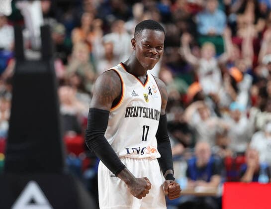 Dennis Schroeder GER clenches his fists after victory