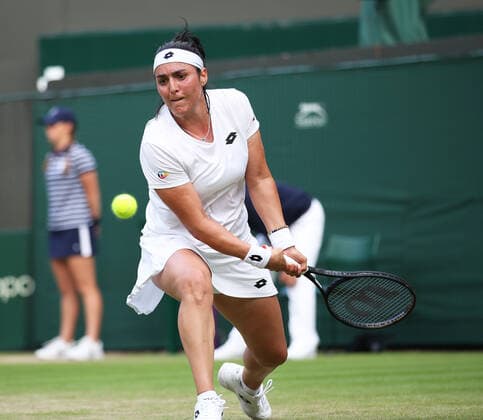 TENNIS - Wimbledon 2022 LONDON,ENGLAND,03.JUL.22 - TENNIS - WTA, Tennis Damen Tour, Wimbledon, Grand Slam. Image shows Ons Jabeur (TUN).  GEPAxpictures xAlanxGrieves