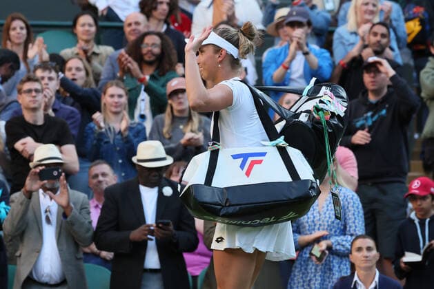 Belgian Elise Mertens leaves after losing a tennis match between Belgian Mertens and Tunisian Jabeur, in the fourth round of the women s singles tournament at the 2022 Wimbledon grand slam tennis tournament at the All England Tennis Club, in south-west London, Britain, Sunday 03 July 2022. BENOITxDOPPAGNE  x36980082x