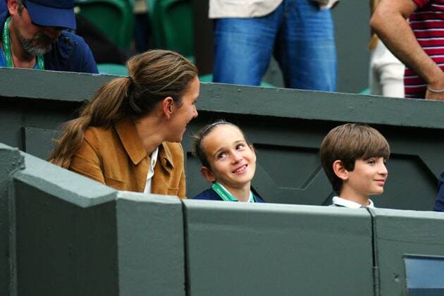 Mandatory Credit: Photo by Javier Garcia Shutterstock (13012857ij) Jelena Djokovic, Tara Djokovic and Stefan Djokovic in the Players Box Wimbledon Tennis Championships, Day 7, The All England Lawn Tennis and Croquet Club, London, UK - 03 Jul 2022 Wimbledon Tennis Championships, Day 7, The All England Lawn Tennis and Croquet Club, London, UK - 03 Jul 2022  Copyright: xJavierxGarcia Shutterstockx 13012857ij