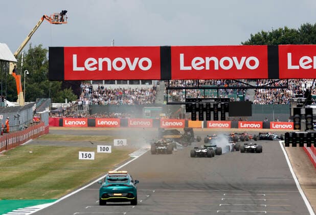 Crash between 24 Guanyu Zhou CHN, Alfa Romeo F1 Team ORLEN and 63 George Russell GBR, Mercedes AMG Petronas F1 Team at the start, F1 Grand Prix of Great Britain at Silverstone Circuit on July 3, 2022 in Silverstone, United Kingdom Photo by HOCH ZWEI Silverstone United Kingdom