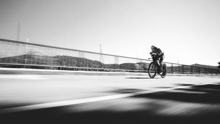 TRIATHLON - Ironman Austria 2022 KLAGENFURT,AUSTRIA,03.JUL.22 - TRIATHLON, CYCLING - Ironman Austria. Image shows Georg Enzenberger (AUT).  GEPAxpictures xDanielxGoetzhaber