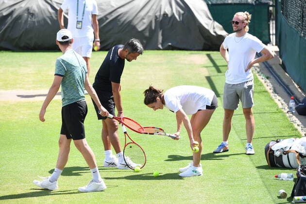 Tennis - Wimbledon 2022 - Nicolas Beuque entraineur de Alize Cornet - France TENNIS : Wimbledon 2022 - England - 04 07 2022 ChrysleneCaillaud Panoramic 