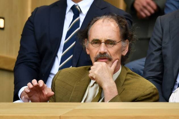 Mandatory Credit: Photo by James Veysey Shutterstock (13012861ad) Mark Rylance in the Royal Box on Centre Court Wimbledon Tennis Championships, Day 8, The All England Lawn Tennis and Croquet Club, London, UK - 04 Jul 2022 Wimbledon Tennis Championships, Day 8, The All England Lawn Tennis and Croquet Club, London, UK - 04 Jul 2022  Copyright: xJamesxVeysey Shutterstockx 13012861ad