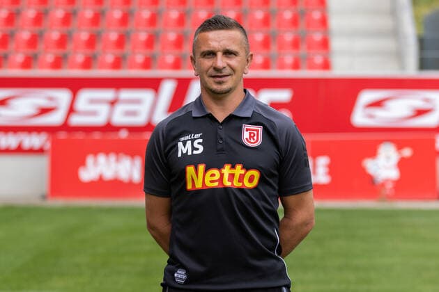 Mersad Selimbegovic SSV Jahn Regensburg 2 BL, porträttermin 2022 2023