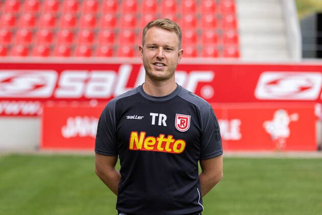 Tobias Rutzinger SSV Jahn Regensburg 2 BL, portrait date 2022 2023