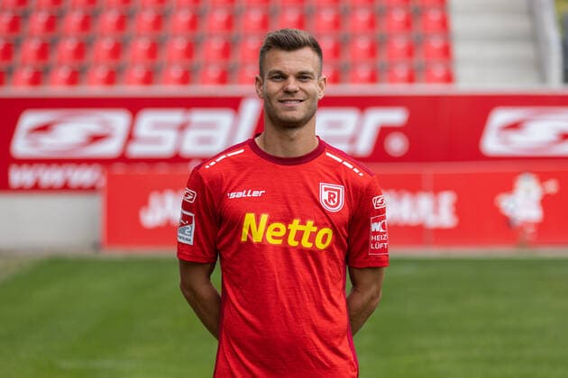 Benedikt Saller SSV Jahn Regensburg 2 BL, portrait date 2022 2023