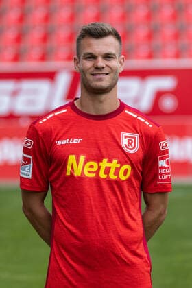 Benedikt Saller SSV Jahn Regensburg 2 BL, portrait date 2022 2023