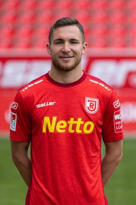 Oscar Schönfelder SSV Jahn Regensburg 2 BL, portrait date 2022 2023