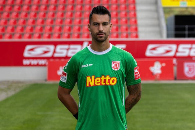 Alexander Weidinger SSV Jahn Regensburg 2 BL, portrait date 2022 2023