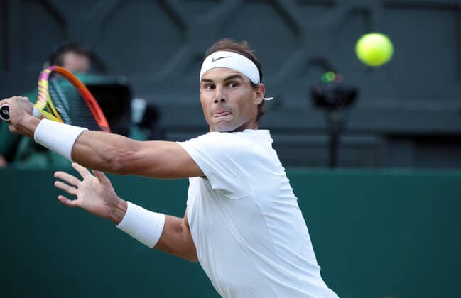 Spain s Rafael Nadal in action in his fourth round match against Netherland s Botic Van De Zandschulp on day eight of the 2022 Wimbledon championships in London on Monday, July 04, 2022.  LON2022070454 HUGOxPHILPOTT