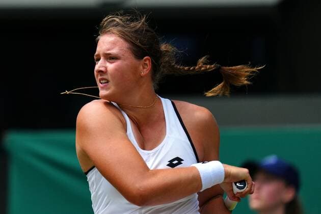 Mandatory Credit: Photo by Javier Garcia Shutterstock (13012869s) Jule Niemeier during her quarter-final match Wimbledon Tennis Championships, Day 9, The All England Lawn Tennis and Croquet Club, London, UK - 05 Jul 2022 Wimbledon Tennis Championships, Day 9, The All England Lawn Tennis and Croquet Club, London, UK - 05 Jul 2022  Copyright: xJavierxGarcia Shutterstockx 13012869s