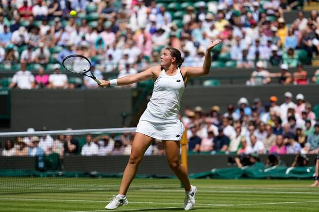 Mandatory Credit: Photo by Dave Shopland Shutterstock (13012866m) Jule Niemeier during her quarter final match Wimbledon Tennis Championships, Day 9, The All England Lawn Tennis and Croquet Club, London, UK - 05 Jul 2022 Wimbledon Tennis Championships, Day 9, The All England Lawn Tennis and Croquet Club, London, UK - 05 Jul 2022  Copyright: xDavexShopland Shutterstockx 13012866m