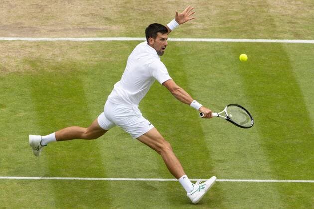 Mandatory Credit: Photo by Ella Ling Shutterstock (13012864ab) Novak Djokovic during his quarter final match Wimbledon Tennis Championships, Day 9, The All England Lawn Tennis and Croquet Club, London, UK - 05 Jul 2022 Wimbledon Tennis Championships, Day 9, The All England Lawn Tennis and Croquet Club, London, UK - 05 Jul 2022  Copyright: xEllaxLing Shutterstockx 13012864ab
