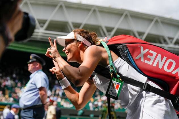Mandatory Credit: Photo by Dave Shopland Shutterstock (13012866ba) Tatjana Maria celebrates winning her quarter final match Wimbledon Tennis Championships, Day 9, The All England Lawn Tennis and Croquet Club, London, UK - 05 Jul 2022 Wimbledon Tennis Championships, Day 9, The All England Lawn Tennis and Croquet Club, London, UK - 05 Jul 2022  Copyright: xDavexShopland Shutterstockx 13012866ba