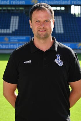 iOliver Grabowski stuff keeper MSV Duisburg 3 league, portrait date 2022 2023 Duisburg Schauinsland Reisen Arena North Rhine Westphalia Germany Team2