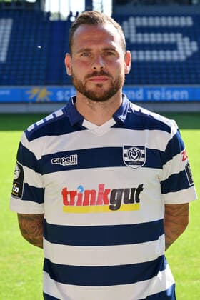 Marvin Bakalorz MSV Duisburg 3 league, portrait date 2022 2023 Duisburg Schauinsland Reisen Arena North Rhine Westphalia Germany Team2