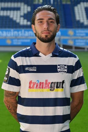 Marlon Frey MSV Duisburg 3 league, portrait date 2022 2023 Duisburg Schauinsland Reisen Arena North Rhine Westphalia Germany Team2