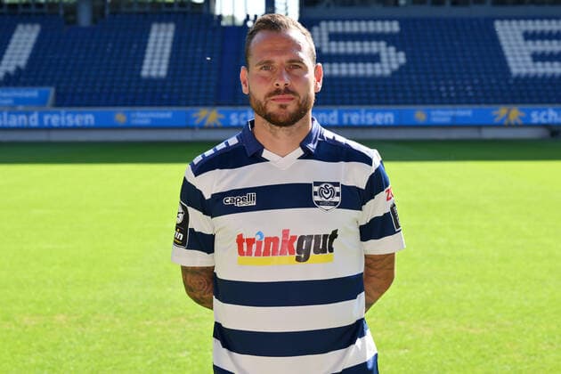 Marvin Bakalorz MSV Duisburg 3 league, portrait date 2022 2023 Duisburg Schauinsland Reisen Arena North Rhine Westphalia Germany Team2