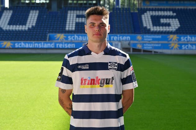 Niklas Kölle MSV Duisburg 3 league, portrait date 2022 2023 Duisburg Schauinsland Reisen Arena North Rhine Westphalia Germany Team2