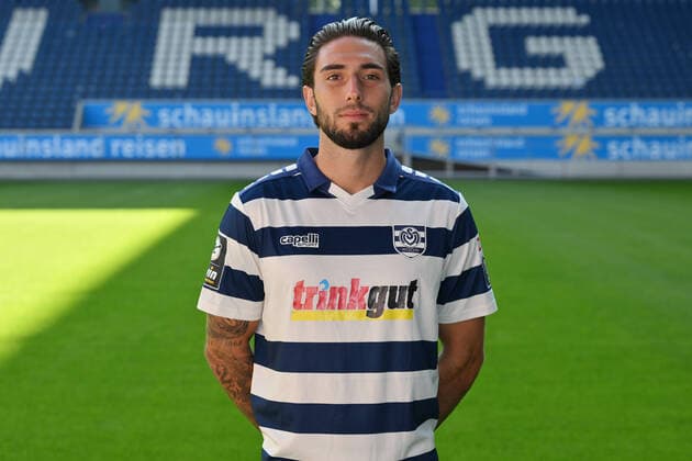 Marlon Frey MSV Duisburg 3 league, portrait date 2022 2023 Duisburg Schauinsland Reisen Arena North Rhine Westphalia Germany Team2