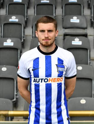 Jonjoe Kenny Hertha BSC Hertha BSC 1 Bundesliga, Porträttermin 2022 2023, 05 07 2022, Copyright: xSebastianxRäppoldx xMatthiasxKox