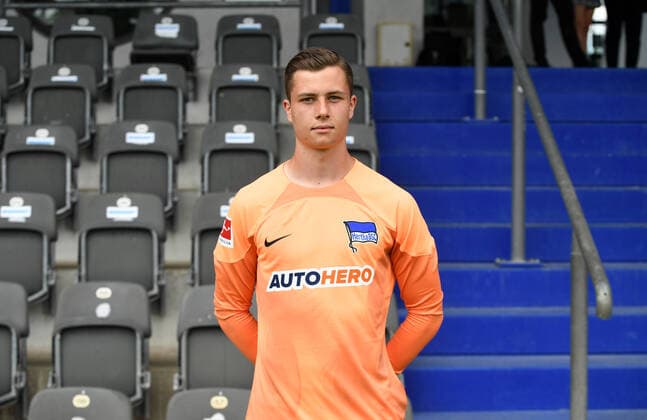 Goalkeeper Tjark Ernst Hertha BSC Hertha BSC 1 Bundesliga, Porträttermin 2022 2023, 05 07 2022, Copyright: xSebastianxRäppoldx xMatthiasxKox