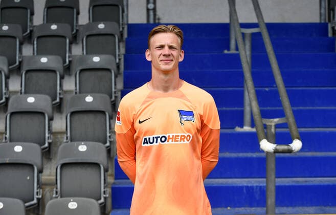 Goalkeeper Oliver Christensen Hertha BSC Hertha BSC 1 Bundesliga, Porträttermin 2022 2023, 05 07 2022, Copyright: xSebastianxRäppoldx xMatthiasxKox