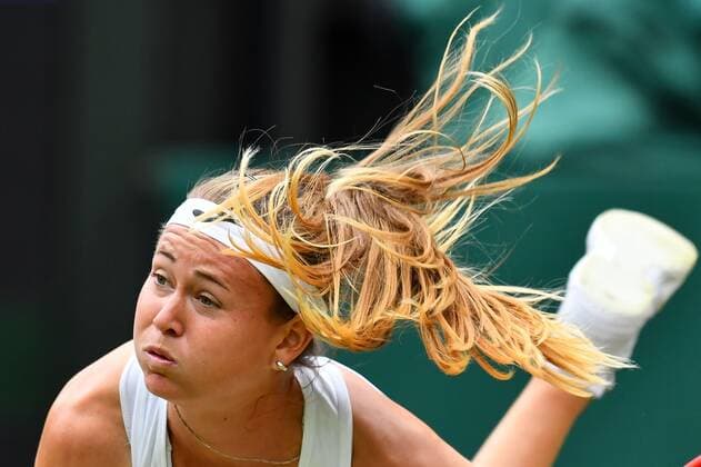Mandatory Credit: Photo by James Veysey Shutterstock (13012868gn) Marie Bouzkova during her quarter final match Wimbledon Tennis Championships, Day 9, The All England Lawn Tennis and Croquet Club, London, UK - 05 Jul 2022 Wimbledon Tennis Championships, Day 9, The All England Lawn Tennis and Croquet Club, London, UK - 05 Jul 2022  Copyright: xJamesxVeysey Shutterstockx 13012868gn