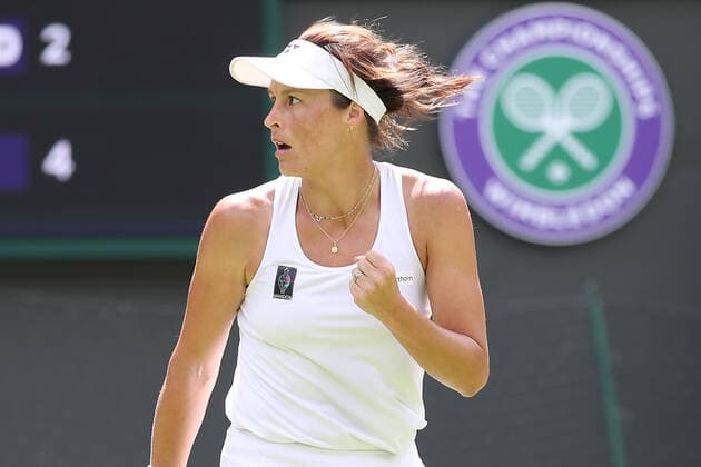 TENNIS - Wimbledon 2022 LONDON,ENGLAND,05.JUL.22 - TENNIS - WTA, Tennis Damen Tour, Wimbledon, Grand Slam. Image shows the rejoicing of Tatjana Maria (GER).  GEPAxpictures xAlanxGrieves