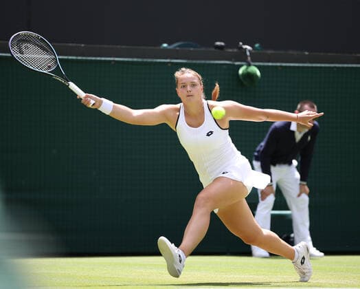 TENNIS - Wimbledon 2022 LONDON,ENGLAND,05.JUL.22 - TENNIS - WTA, Tennis Damen Tour, Wimbledon, Grand Slam. Image shows Jule Niemeier (GER).  GEPAxpictures xAlanxGrieves