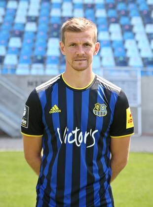 05 07 2022, xfkfnsx, football 3 league, 1 FC Saarbruecken photocall season 2022 23 emspor, v l Manuel Zeitz 1 FC Saarbruecken DFL DFB REGULATES PROHIBIT ANY USE OF PHOTOGRAPHS as IMAGE SEQUENCES and or QUASI VIDEO Saarbruecken