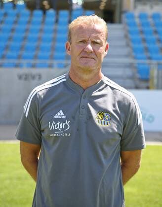 05 07 2022, xfkfnsx, football 3 league, 1 FC Saarbruecken photocall season 2022 23 emspor, v l Co coach Bernd Heemsoth 1 FC Saarbruecken DFL DFB REGULATES PROHIBIT ANY USE OF PHOTOGRAPHS as IMAGE SEQUENCES and or QUASI VIDEO Saarbruecken