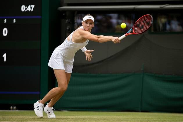 Mandatory Credit: Photo by Ella Ling Shutterstock (13018040d) Elena Rybakina during her quarter final match Wimbledon Tennis Championships, Day 10, The All England Lawn Tennis and Croquet Club, London, UK - 06 Jul 2022 Wimbledon Tennis Championships, Day 10, The All England Lawn Tennis and Croquet Club, London, UK - 06 Jul 2022  Copyright: xEllaxLing Shutterstockx 13018040d